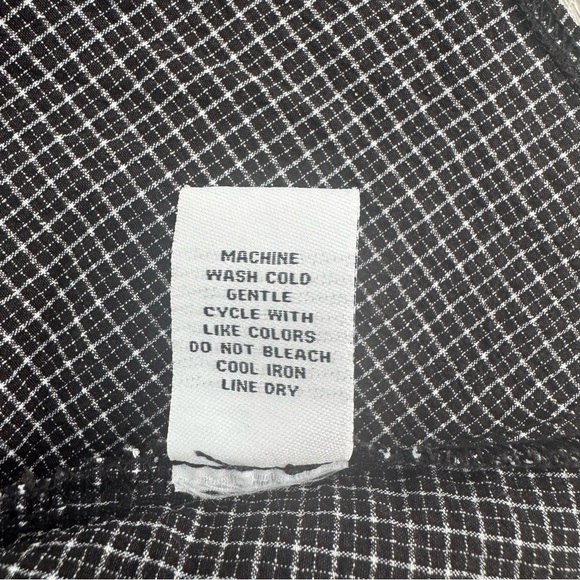 Habitat Clothes to Live In Womens Top L Gray Black Plaid Gingham Buttons - Picture 5 of 10